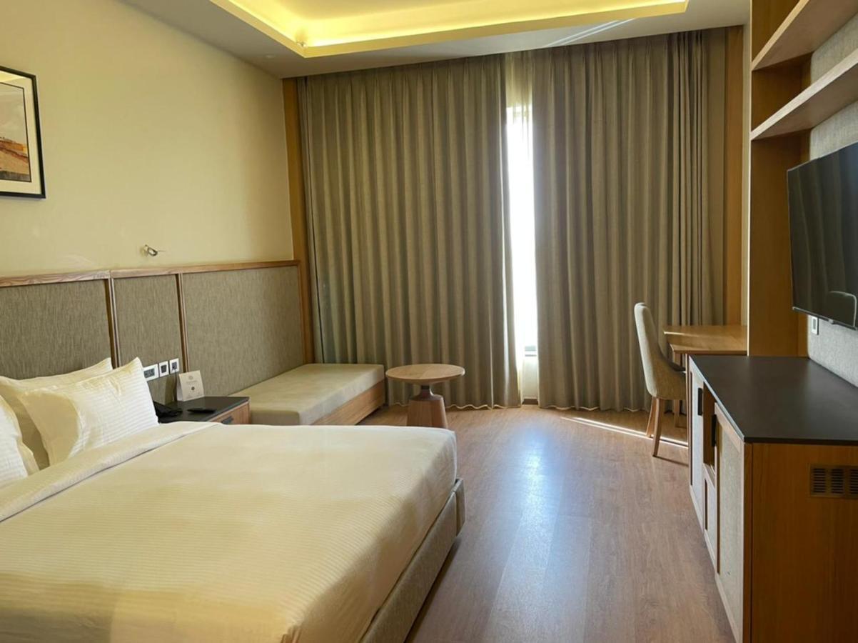 Pushkara Resort And Spa Bagian luar foto
