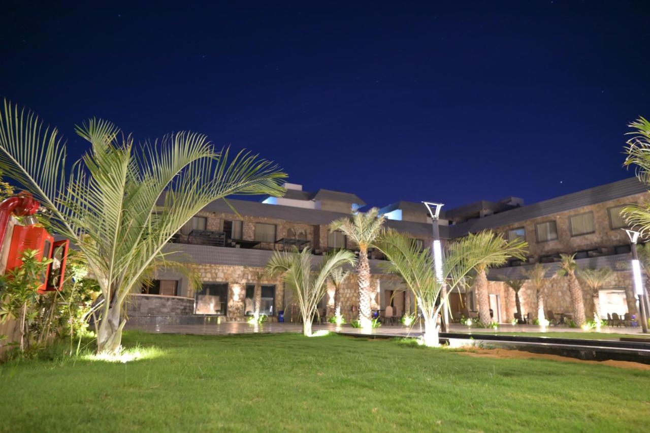 Pushkara Resort And Spa Bagian luar foto
