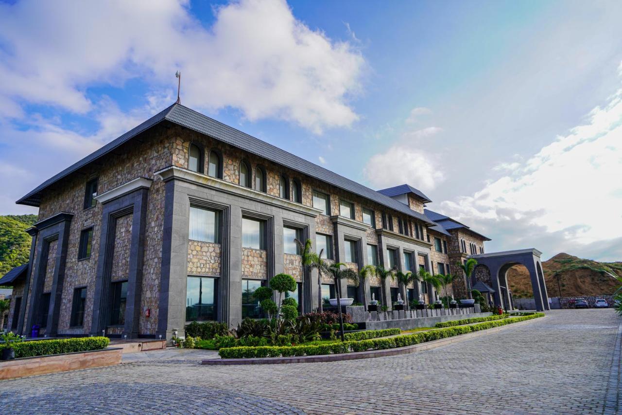 Pushkara Resort And Spa Bagian luar foto